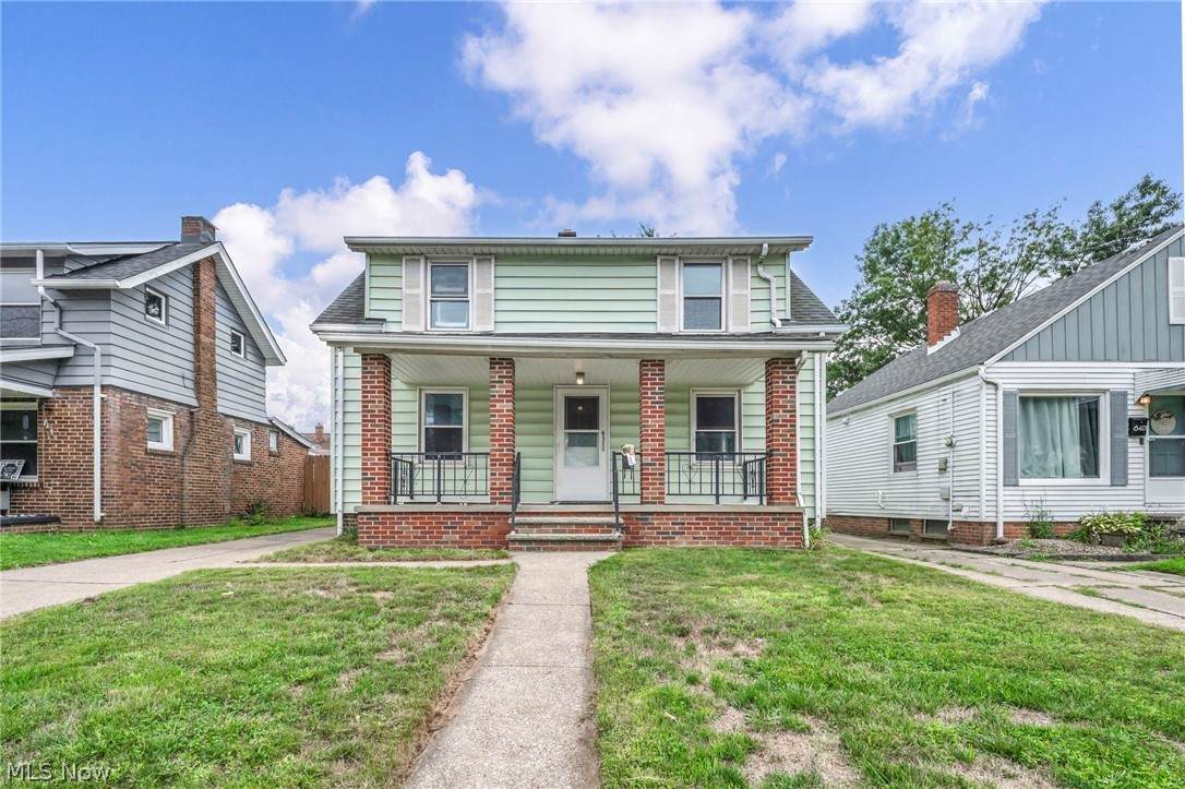 6311 Northcliff Avenue - Photo 1