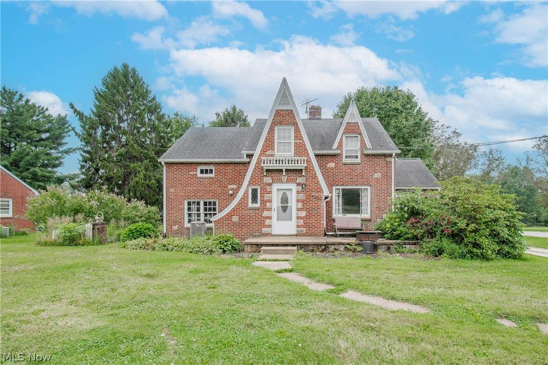 1410 Schneider Street - Photo 1