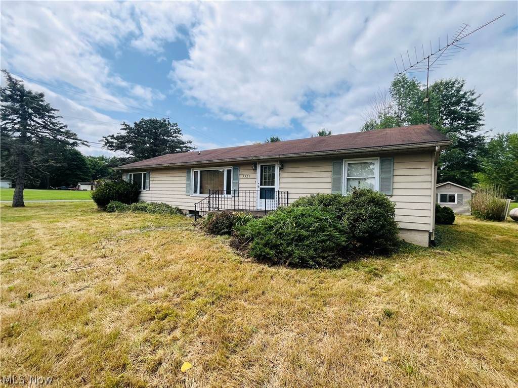 5921 Pine Street - Photo 1