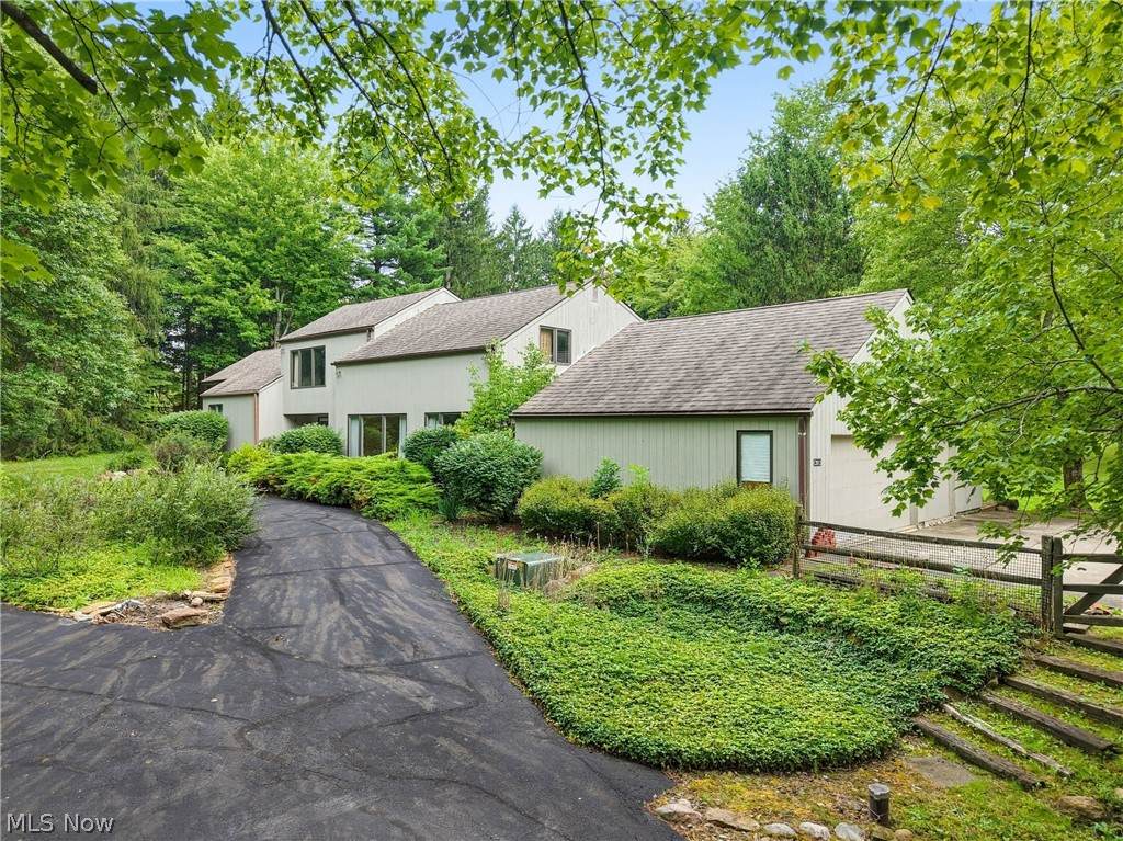 13913 County Line Road - Photo 1