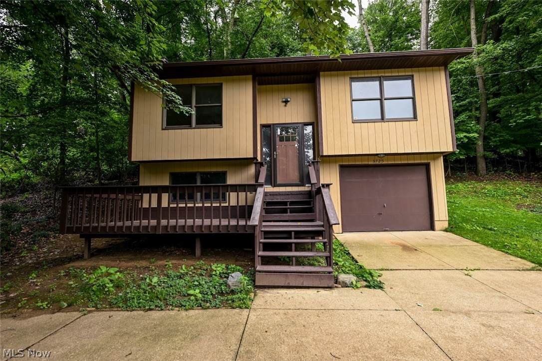 3725 Rome Drive - Photo 1