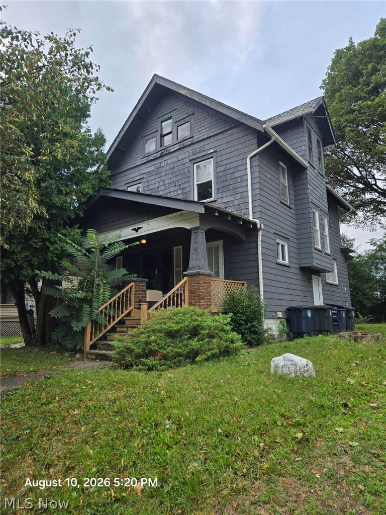 907 Delia Avenue - Photo 1