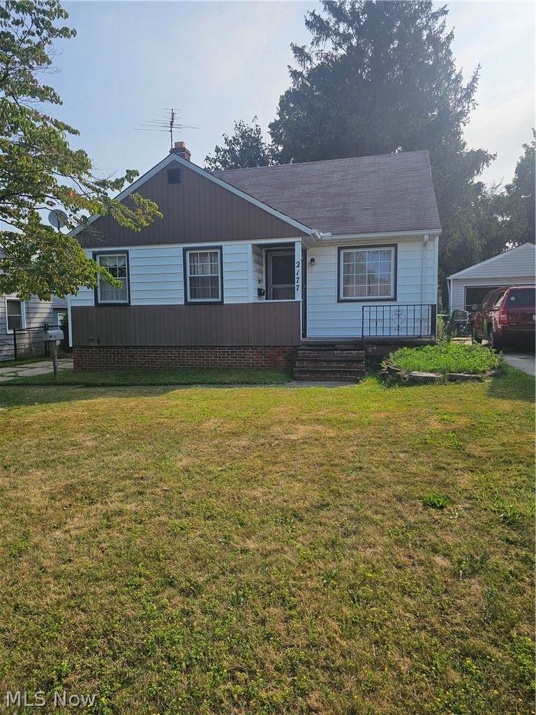 2177 Green Ridge Drive - Photo 1