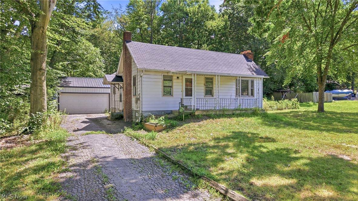 3493 Shadyside Drive - Photo 1