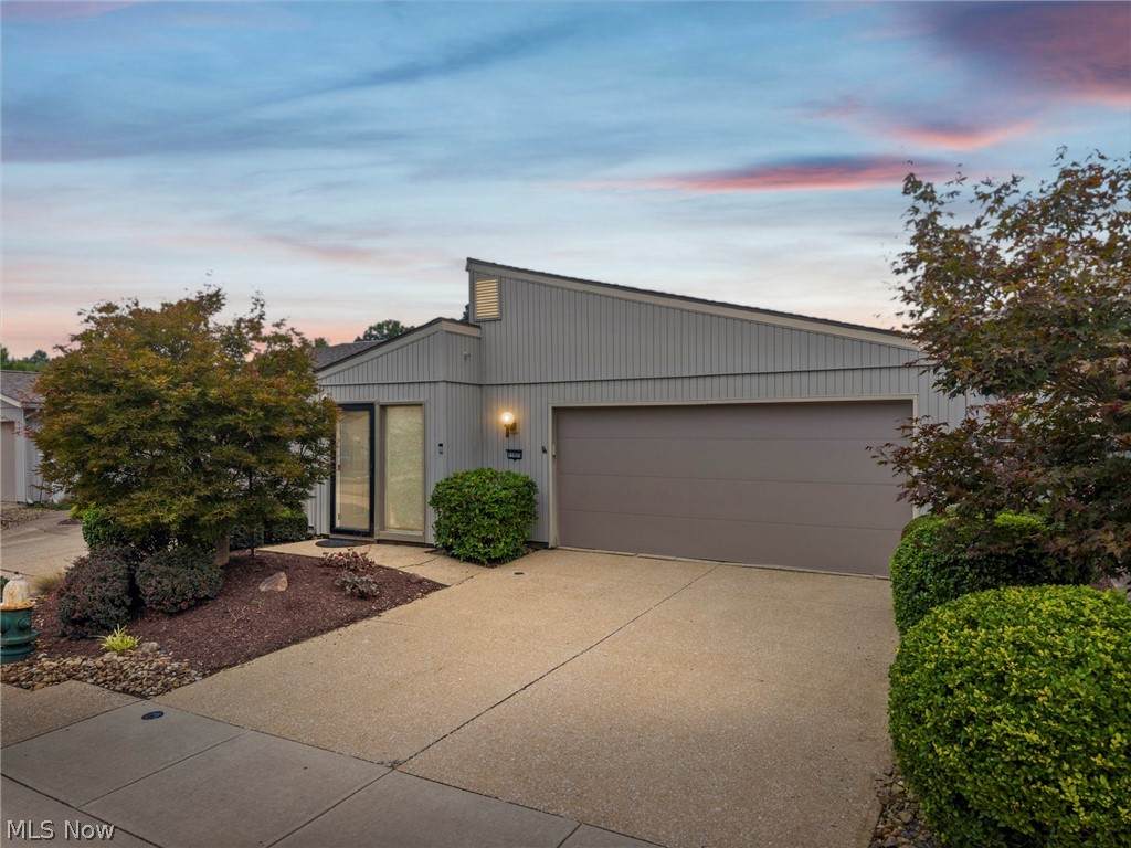 11025 Southwind Court - Photo 1