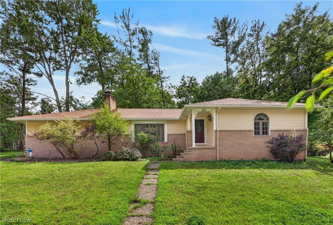 1164 Edgecliff Drive - Photo 1