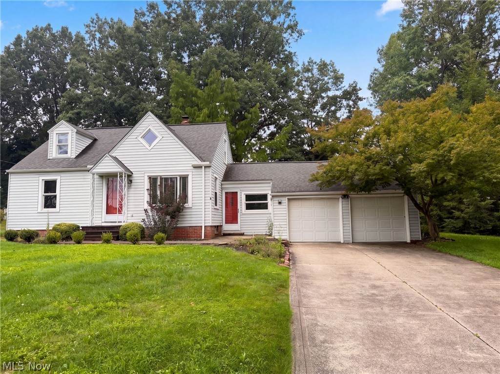 6652 Oakwood Drive - Photo 1