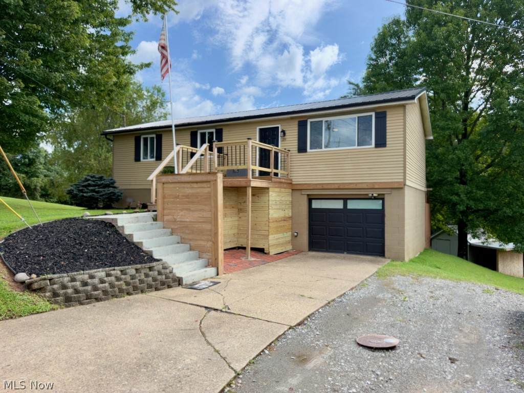 29 Hickory Drive - Photo 1