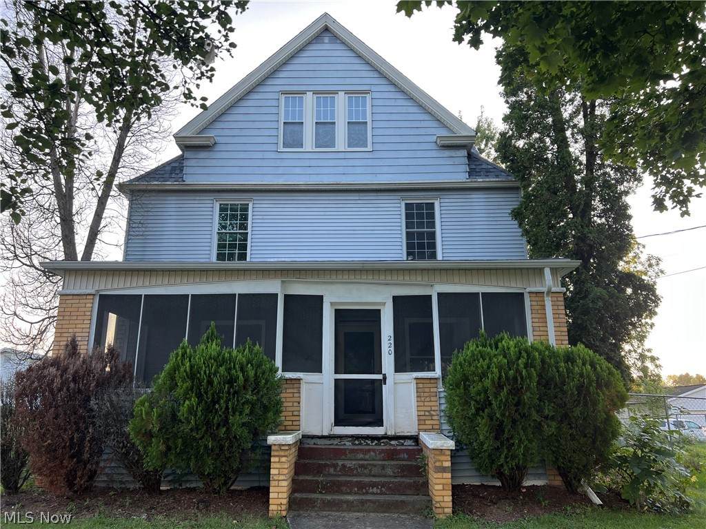 220 Main Street - Photo 1