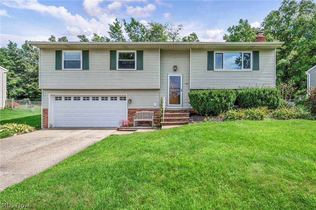 753 Poplar Drive - Photo 1