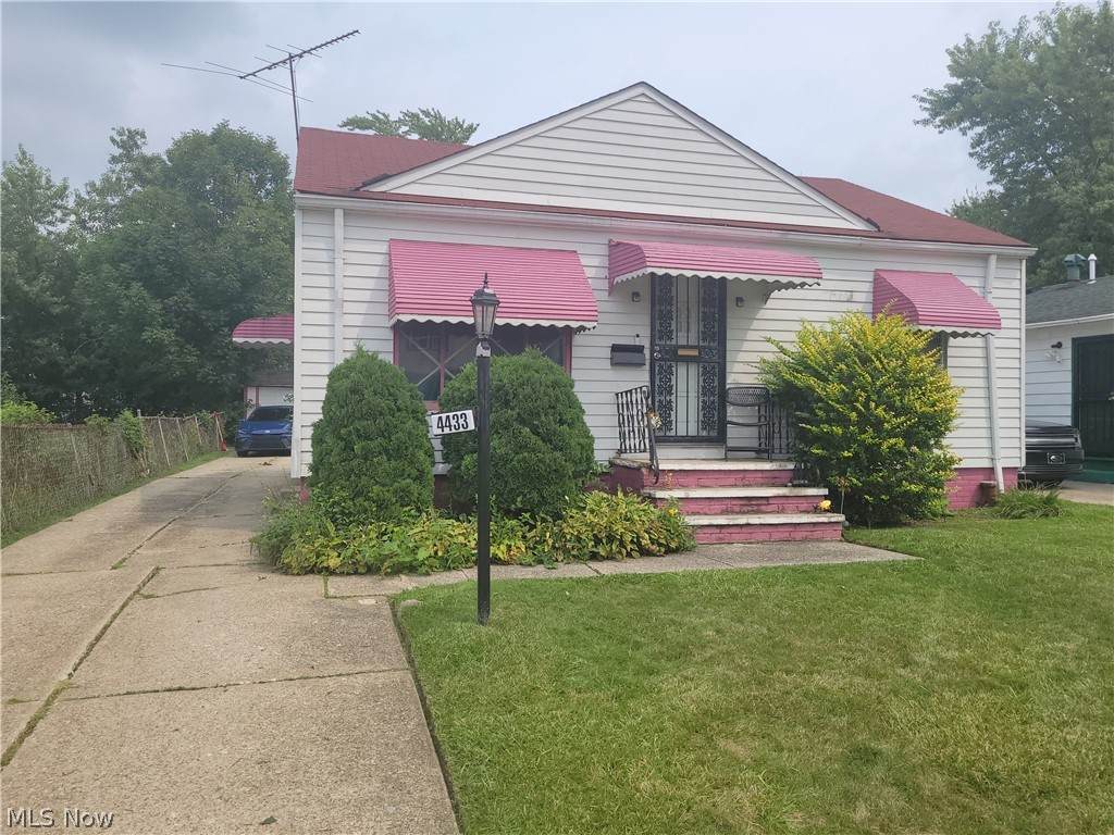 4433 156th Street - Photo 1