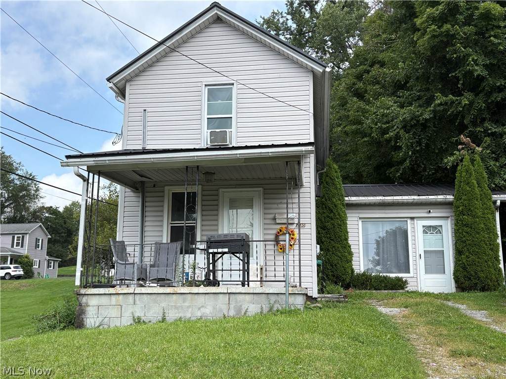 298 Grant Street - Photo 1
