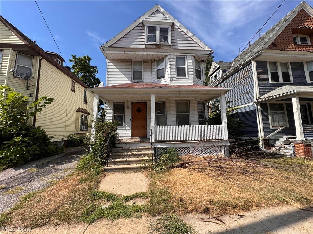 10907 Hull Avenue - Photo 1