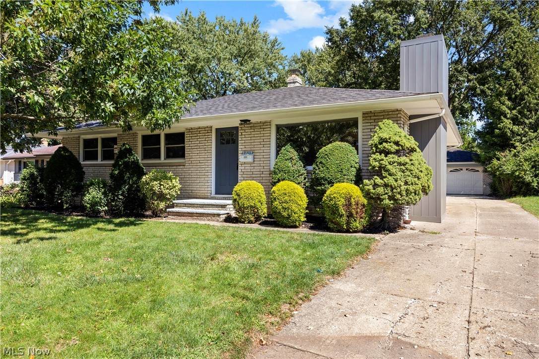3815 Spencer Road - Photo 1