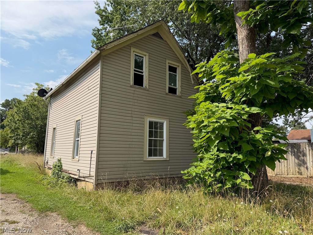 314 26th Street - Photo 1