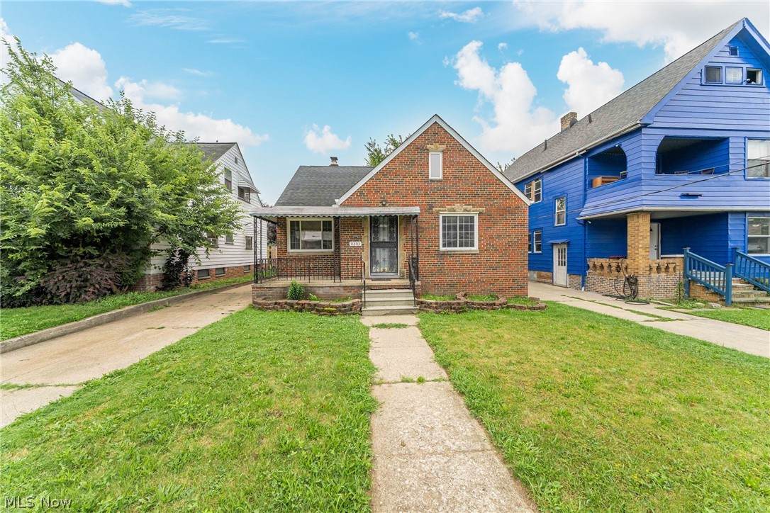 11303 Thrush Avenue - Photo 1