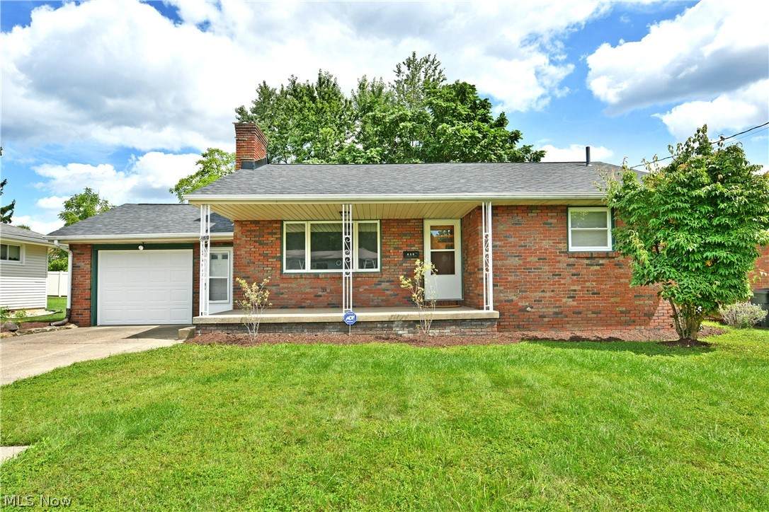 459 Peters Drive - Photo 1