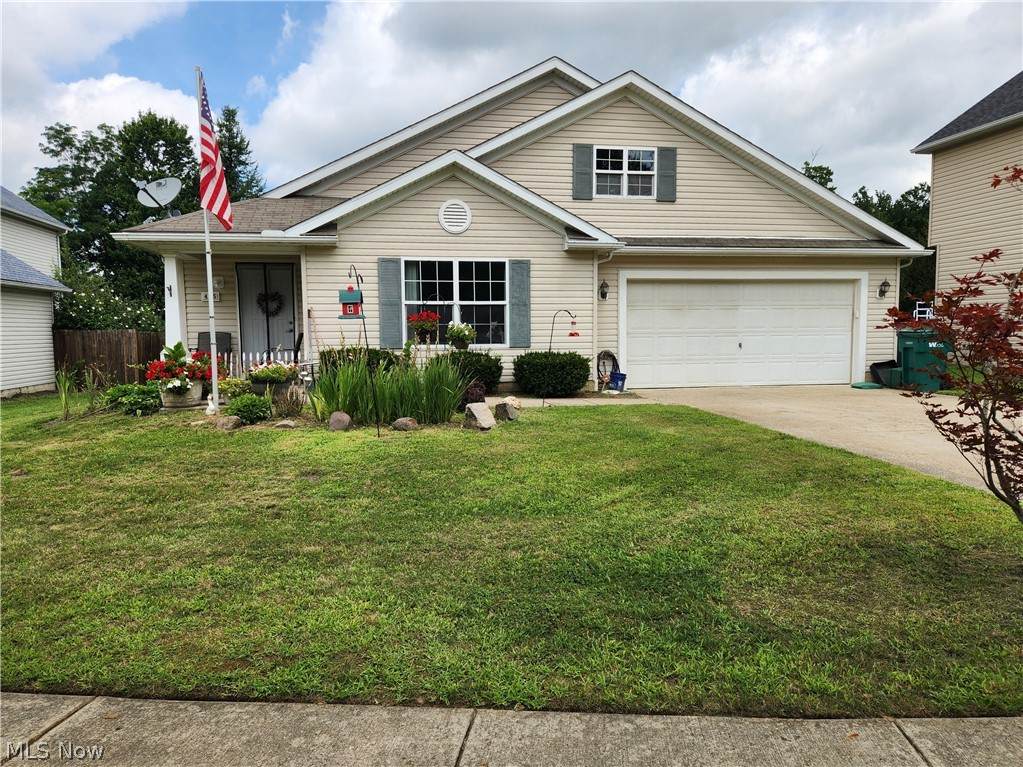 425 Harvest Drive - Photo 1