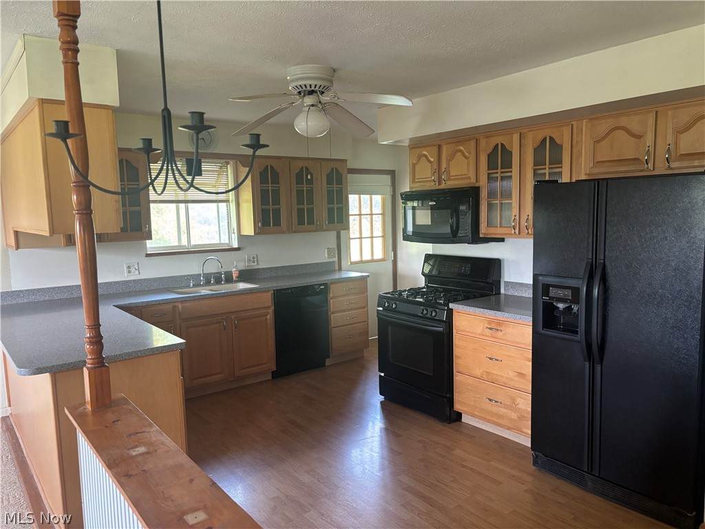 https://bt-photos.global.ssl.fastly.net/normls/orig_boomver_1_5238952-2.jpg