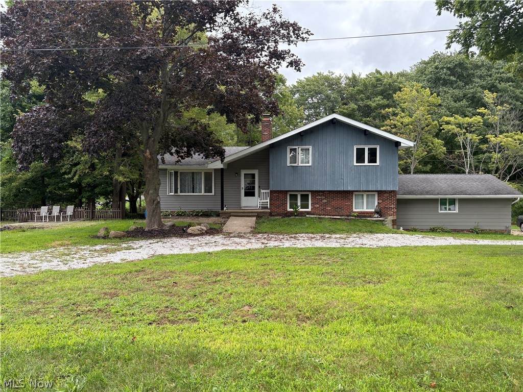 2351 Mcmackin Road - Photo 1
