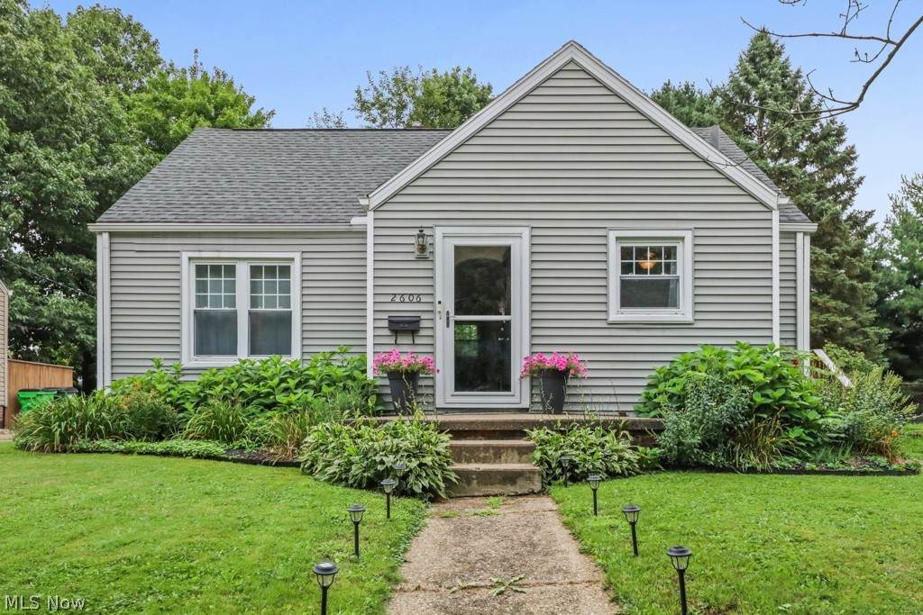2606 Shunk Avenue - Photo 1