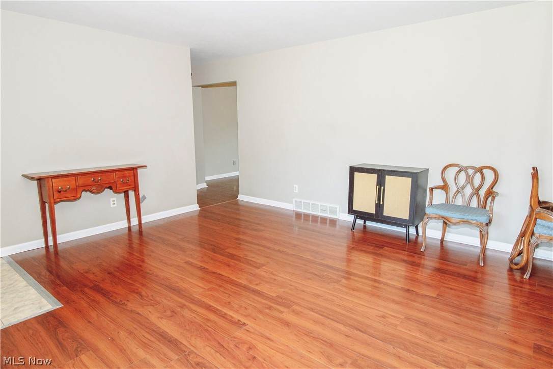 https://bt-photos.global.ssl.fastly.net/normls/orig_boomver_1_5239132-2.jpg