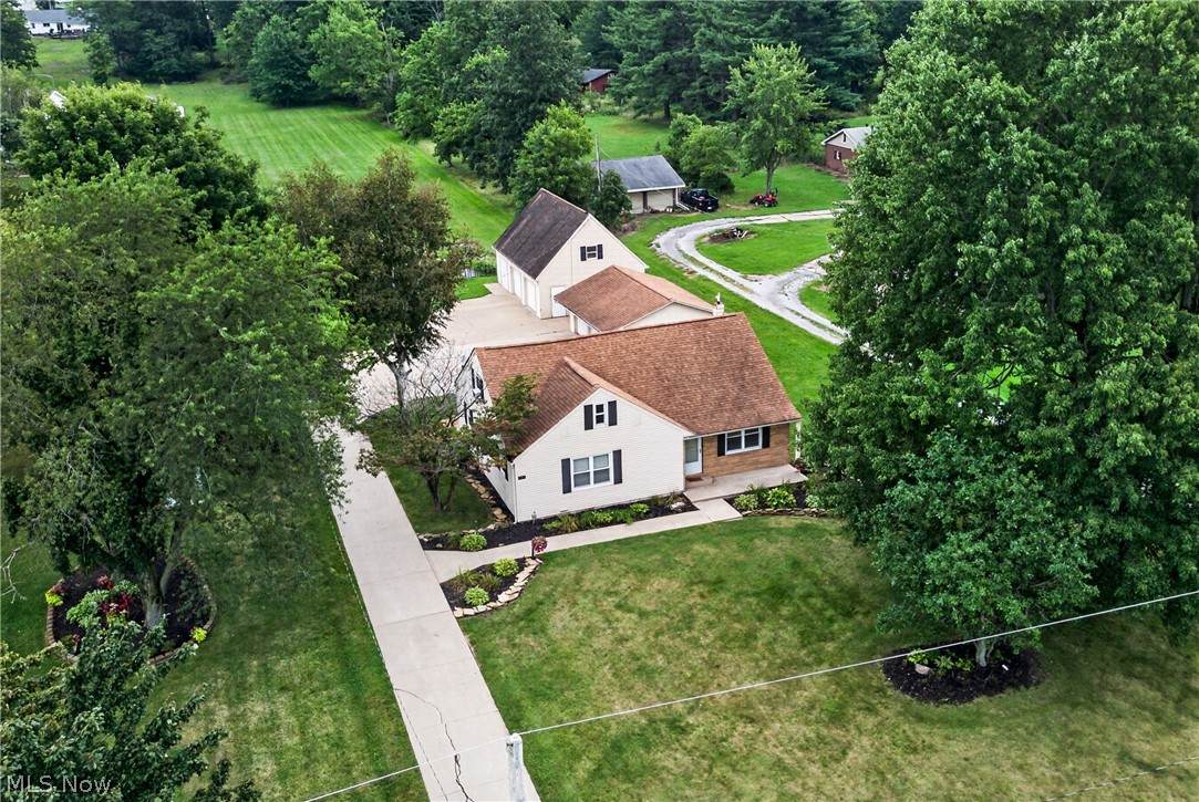 1100 Fairfield School Road - Photo 1