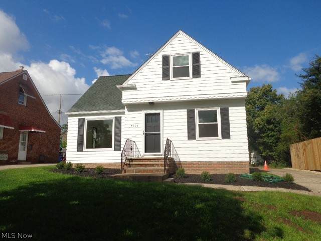 4306 Newberry Drive - Photo 1