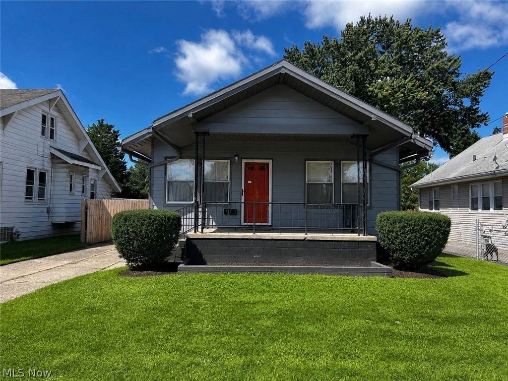 616 Seiberling Street - Photo 1