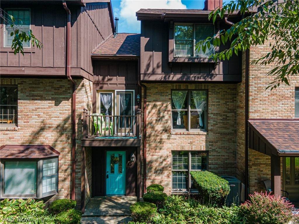 15 Acorn Lane - Photo 1