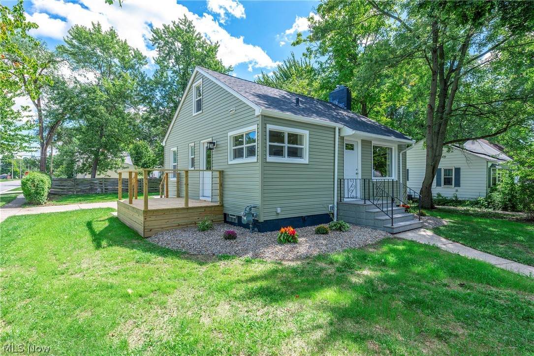 399 Olive Street - Photo 1