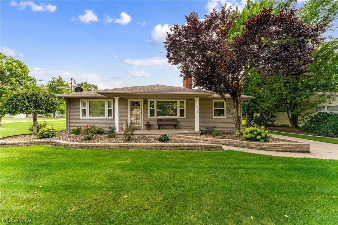 82 Ward Avenue - Photo 1