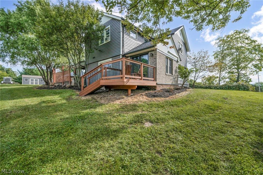 1511 Center Road - Photo 1