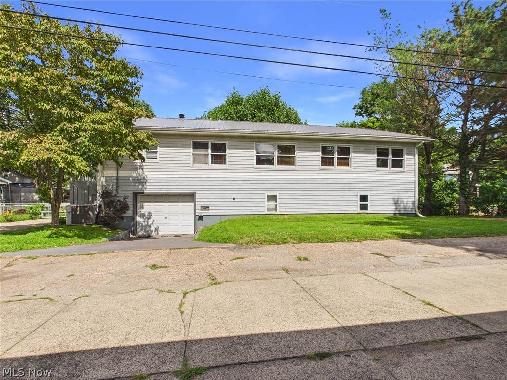 712 Marietta Lane - Photo 1