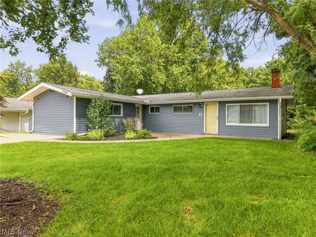 9103 Cranbrook Drive - Photo 1