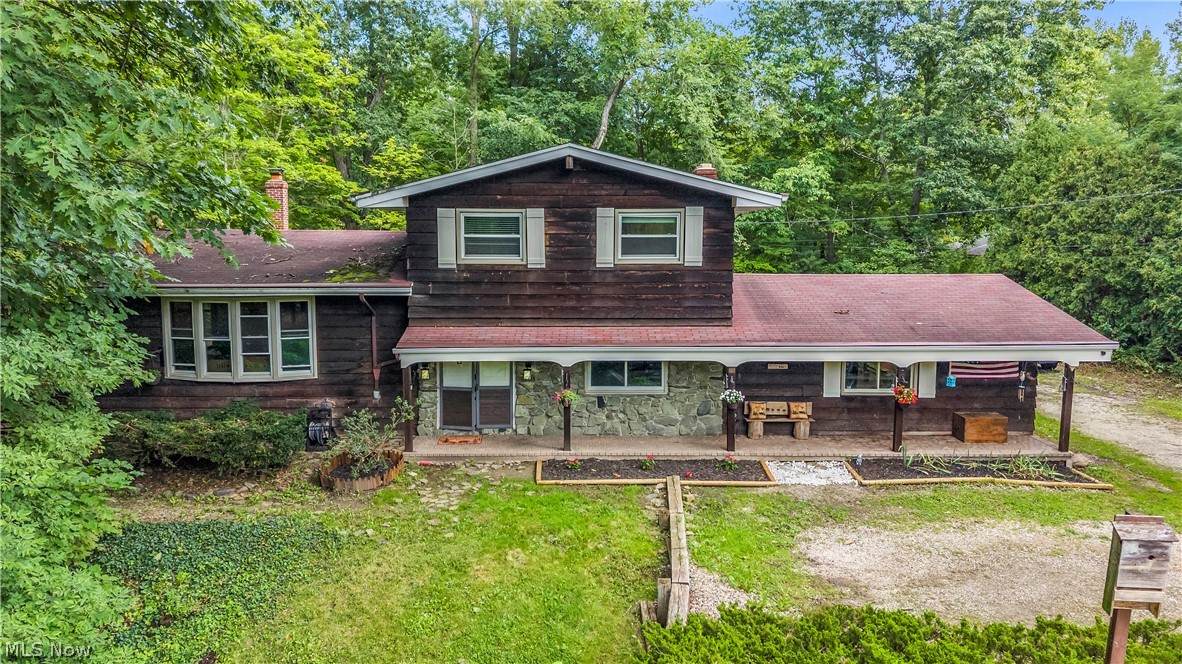 5239 Sleepy Hollow Road - Photo 1