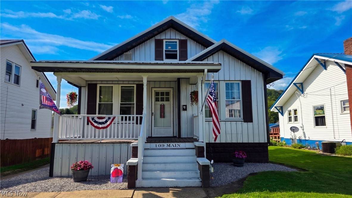 109 Main Street - Photo 1