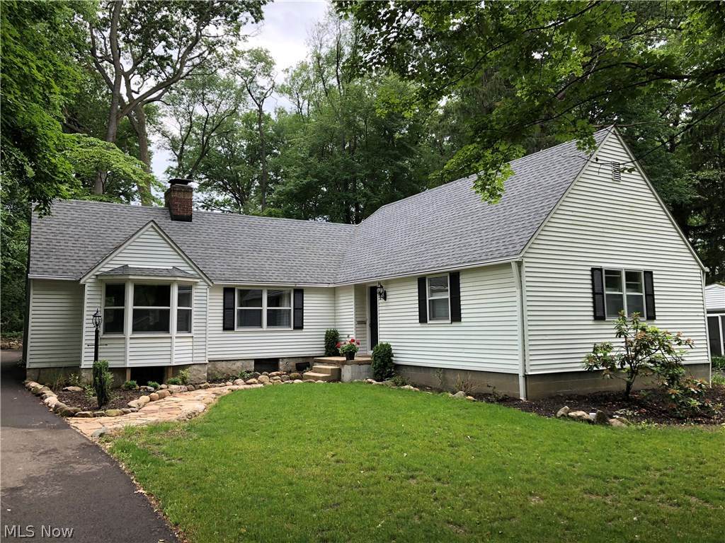 2858 Lakeland Parkway - Photo 1