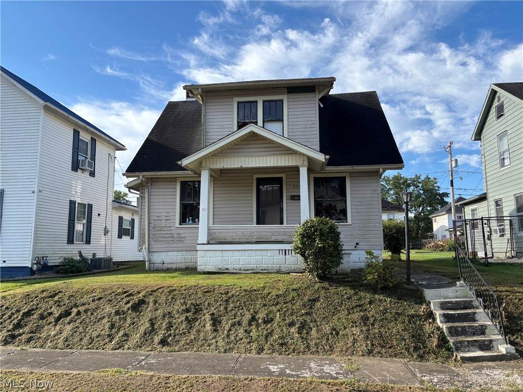 540 Orchard Avenue - Photo 1