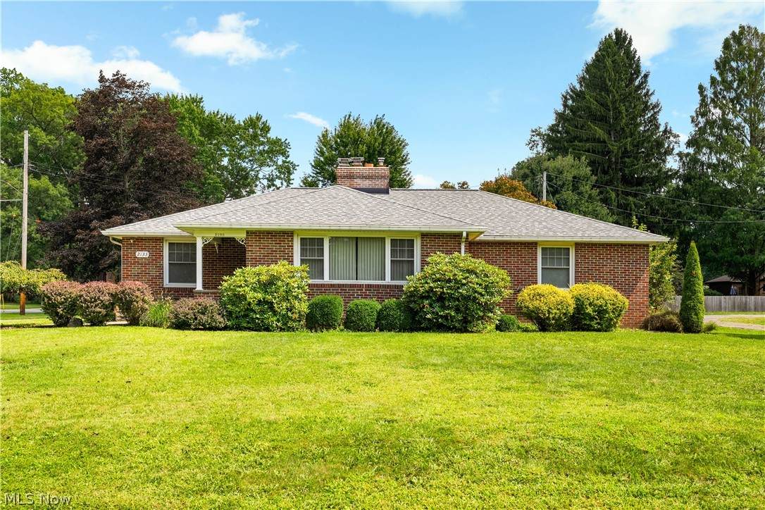 2133 Burbank Road - Photo 1