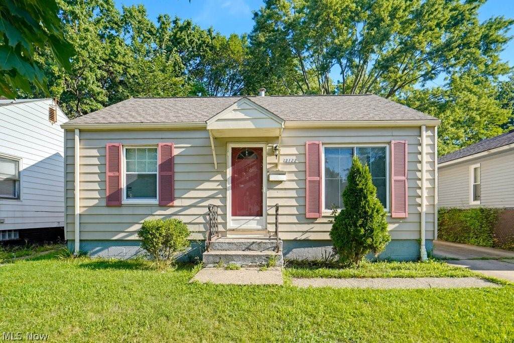 13122 Liberty Avenue - Photo 1