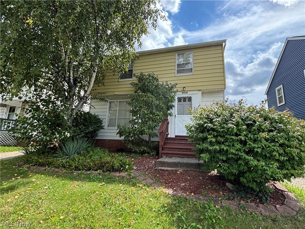 12324 Willard Avenue - Photo 1