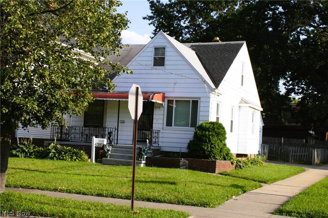 5315 Vandalia Avenue - Photo 1