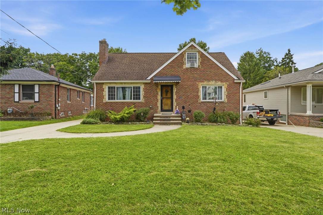 5996 Edgehill Drive - Photo 1