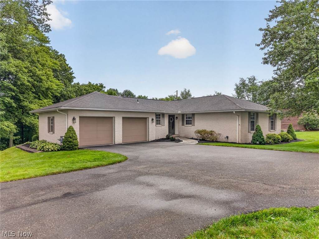 8537 Central Road - Photo 1