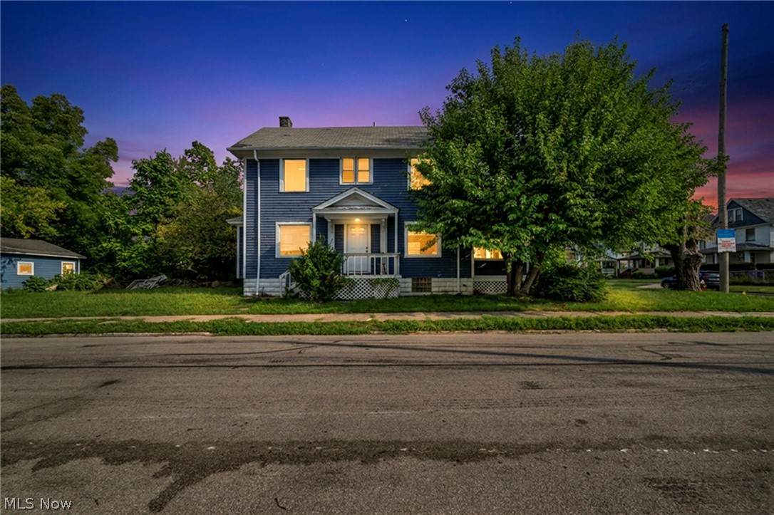 4316 128th Street - Photo 1