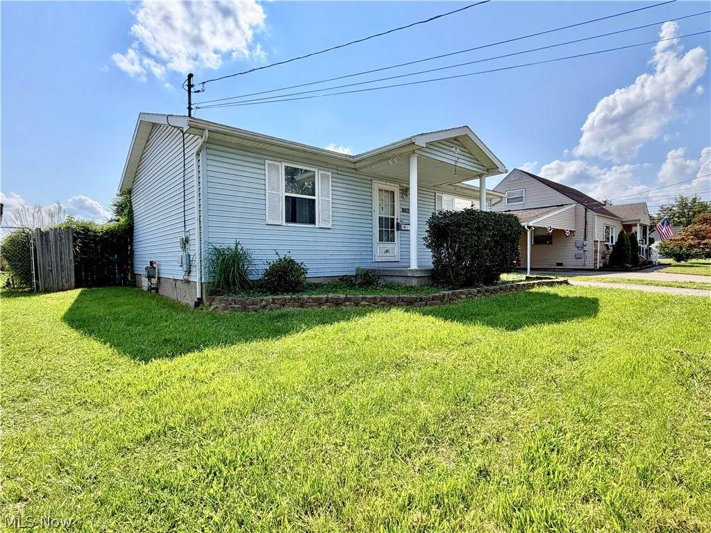 902 19th Street - Photo 1