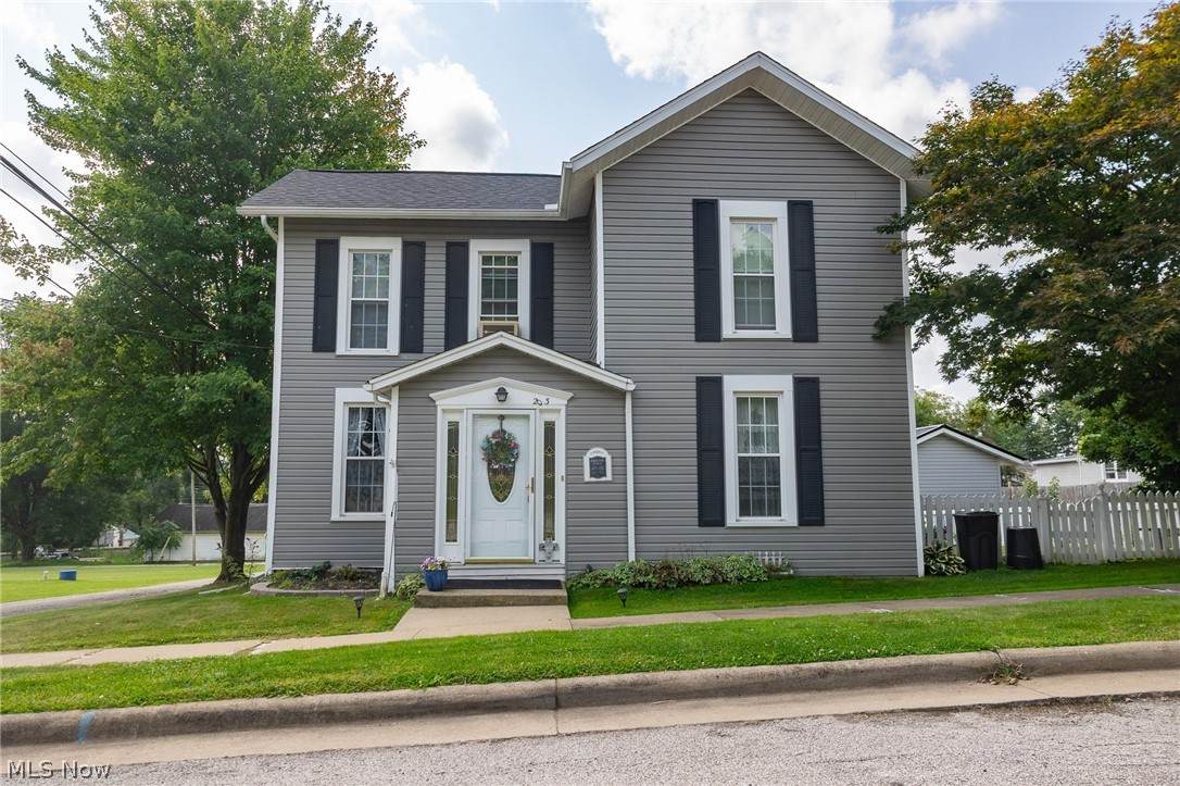 203 Wood Street - Photo 1