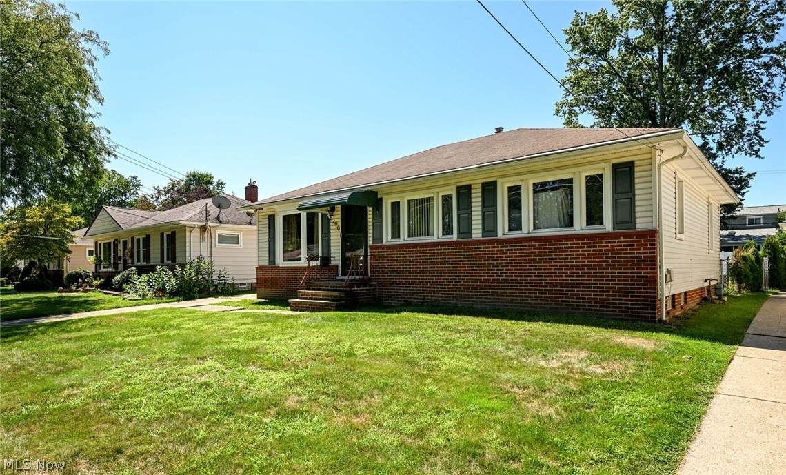 6290 Mandalay Drive - Photo 1