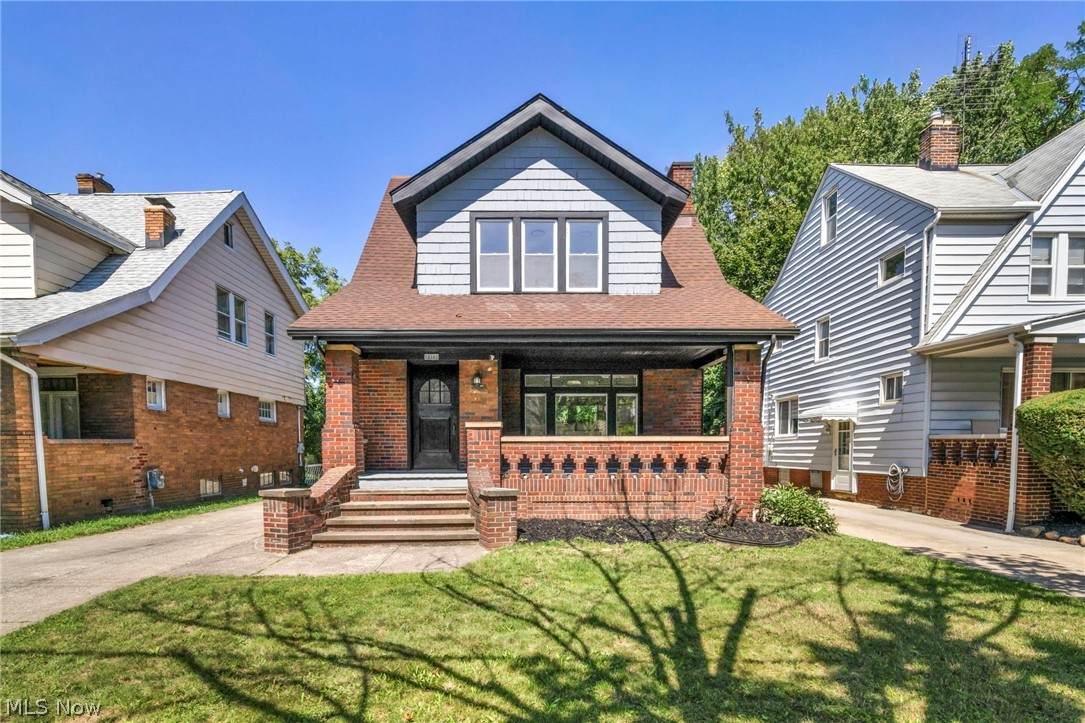 18101 Hiller Avenue - Photo 1